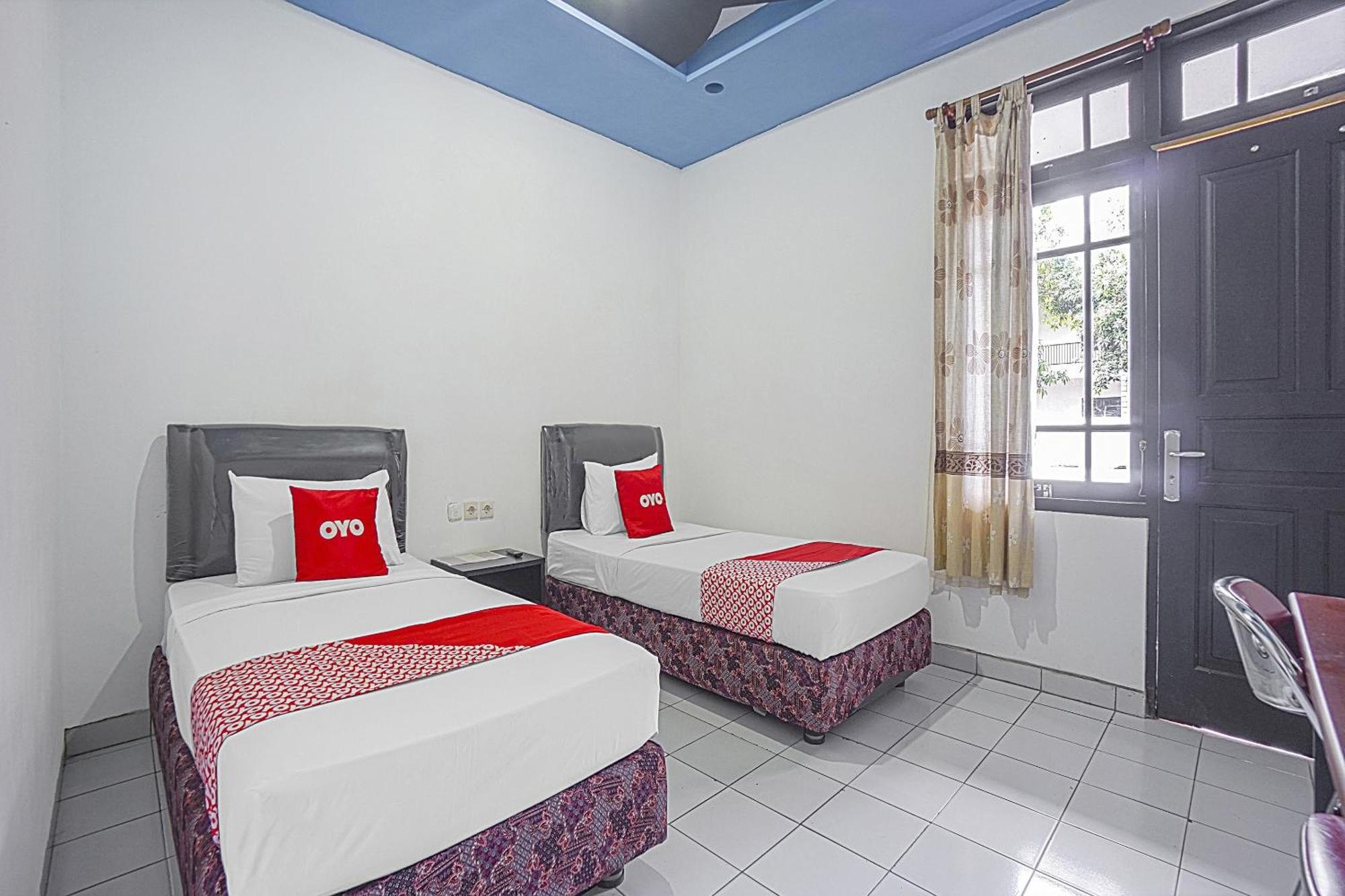 Oyo Life 90589 Palem Garden Hotel Tulungagung Exterior foto